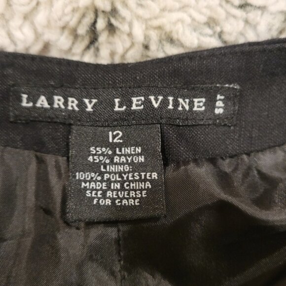 Larry Levine SZ 12 Colorful Floral Embroidered Black Linen Blend Capris - Picture 8 of 10